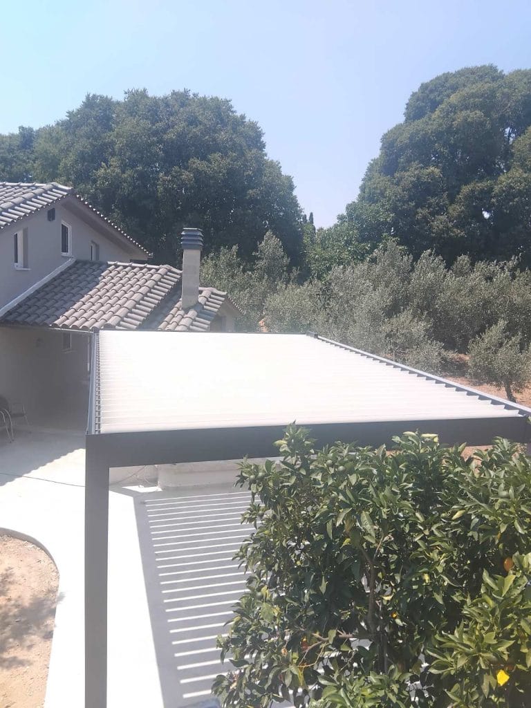 Έργα σε κατοικίες — εγκατάσταση σκίασης 58