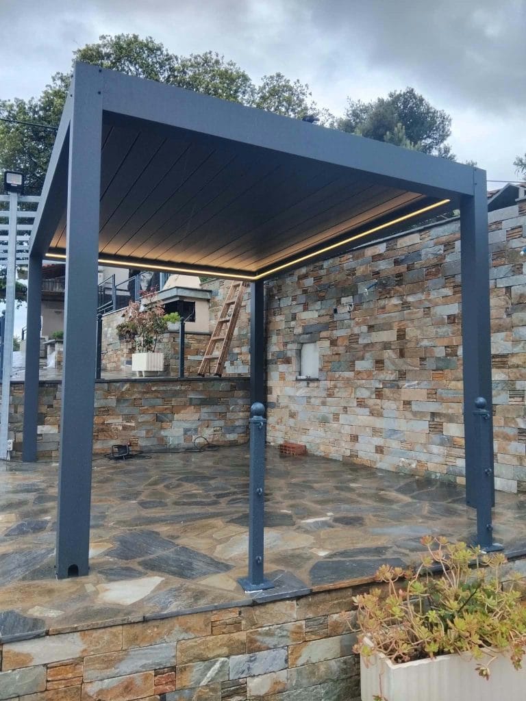 Έργα σε κατοικίες — εγκατάσταση σκίασης 47
